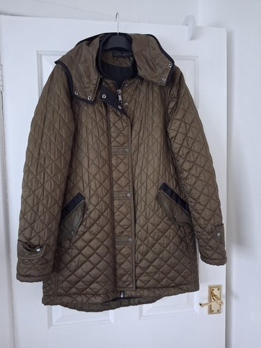 Splendido cappotto trapuntato